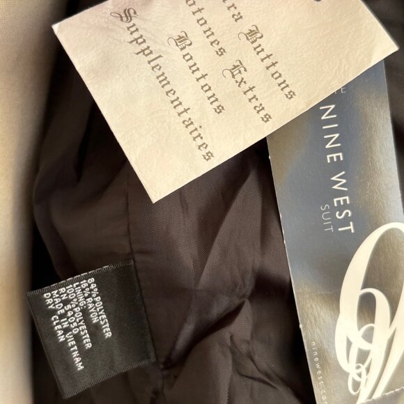 NINE WEST BROWN VEST, NEW WITH TAGS, SZ. 8P - Picture 6 of 6